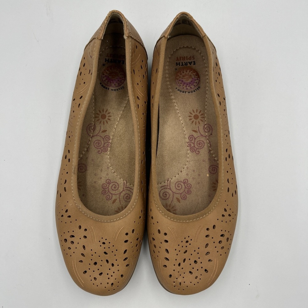 Earth Spirit Casual Ballet Flat  Tan Beige Gelron 2000 Laser Cut Faux‎ Leather 8
